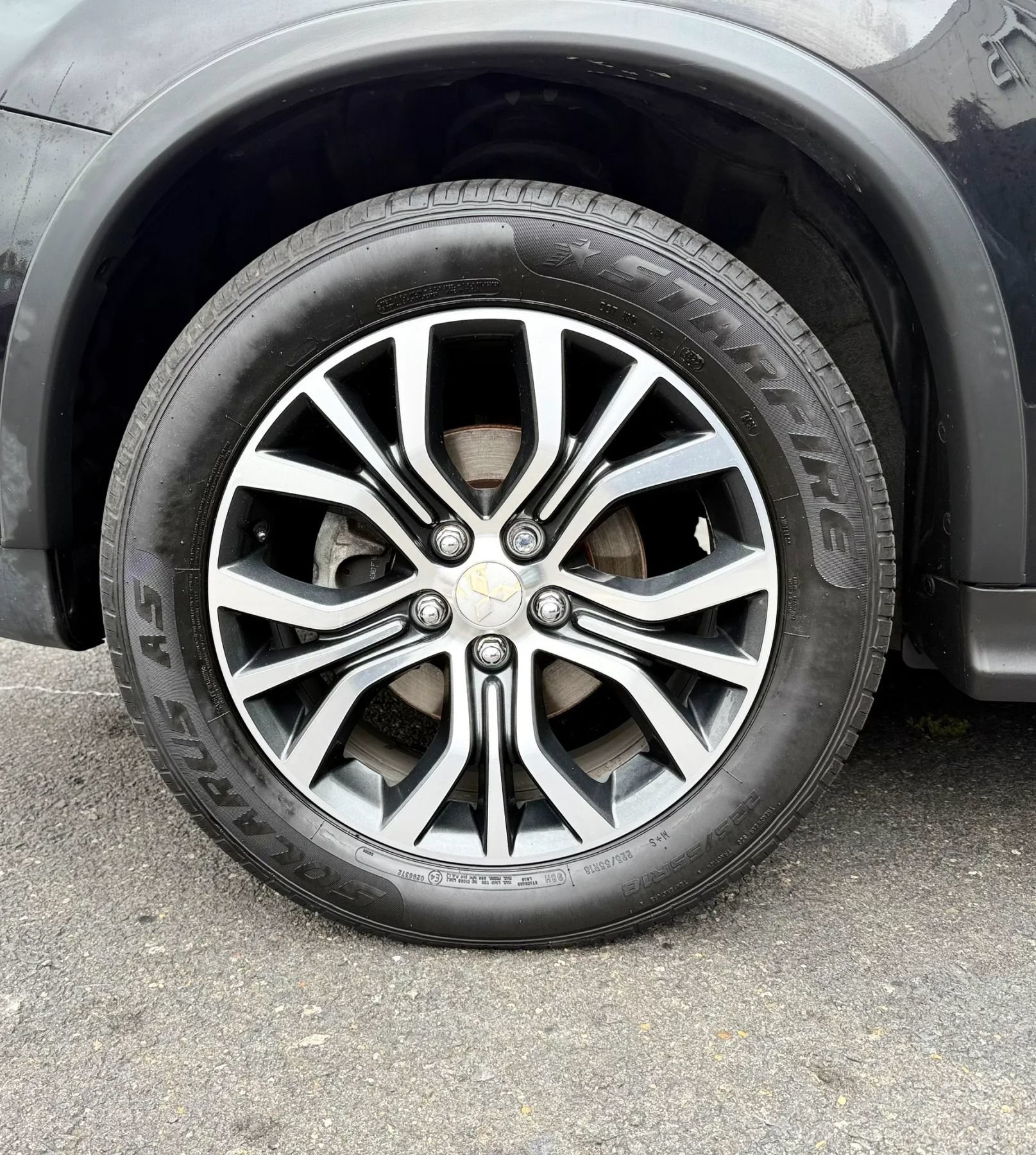 Used 2018 Mitsubishi Outlander Sport ES FWD image 42