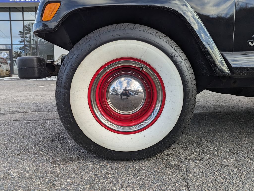 Used 2002 Jeep Wrangler Sahara AWD/4WD image 34