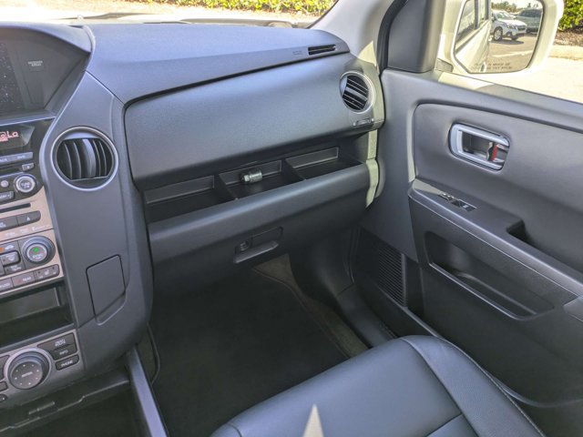 Used 2013 Honda Pilot Touring image 17