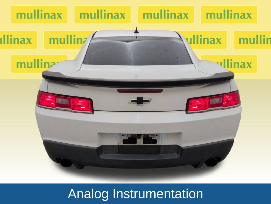 Used 2015 Chevrolet Camaro LS RWD image 26