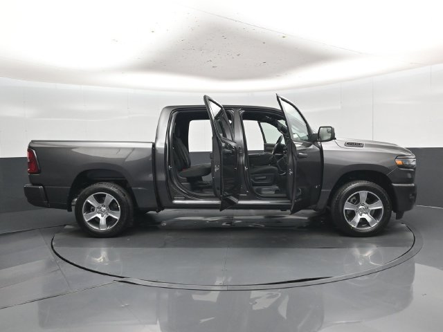 New 2027 RAM 1500 Express AWD/4WD image 60
