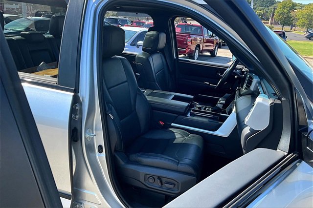 Used 2024 Toyota Tundra Platinum image 28