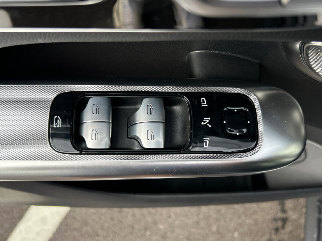 New 2026 Mercedes-Benz GLC 300 4MATIC image 12