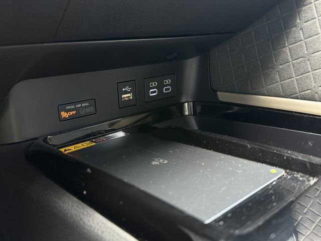 Used 2026 Toyota Camry XLE FWD image 21