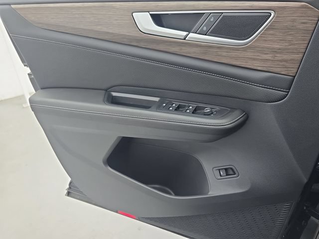 Certified 2025 Volkswagen Atlas SEL AWD/4WD image 29
