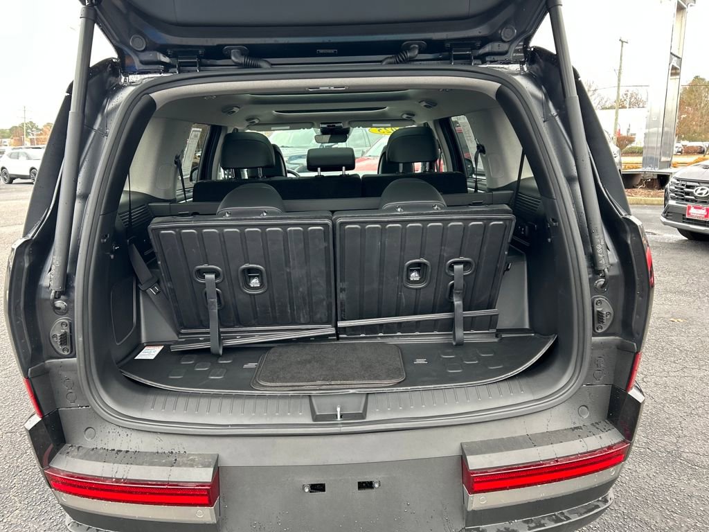 Certified 2025 Hyundai Santa Fe Limited image 25