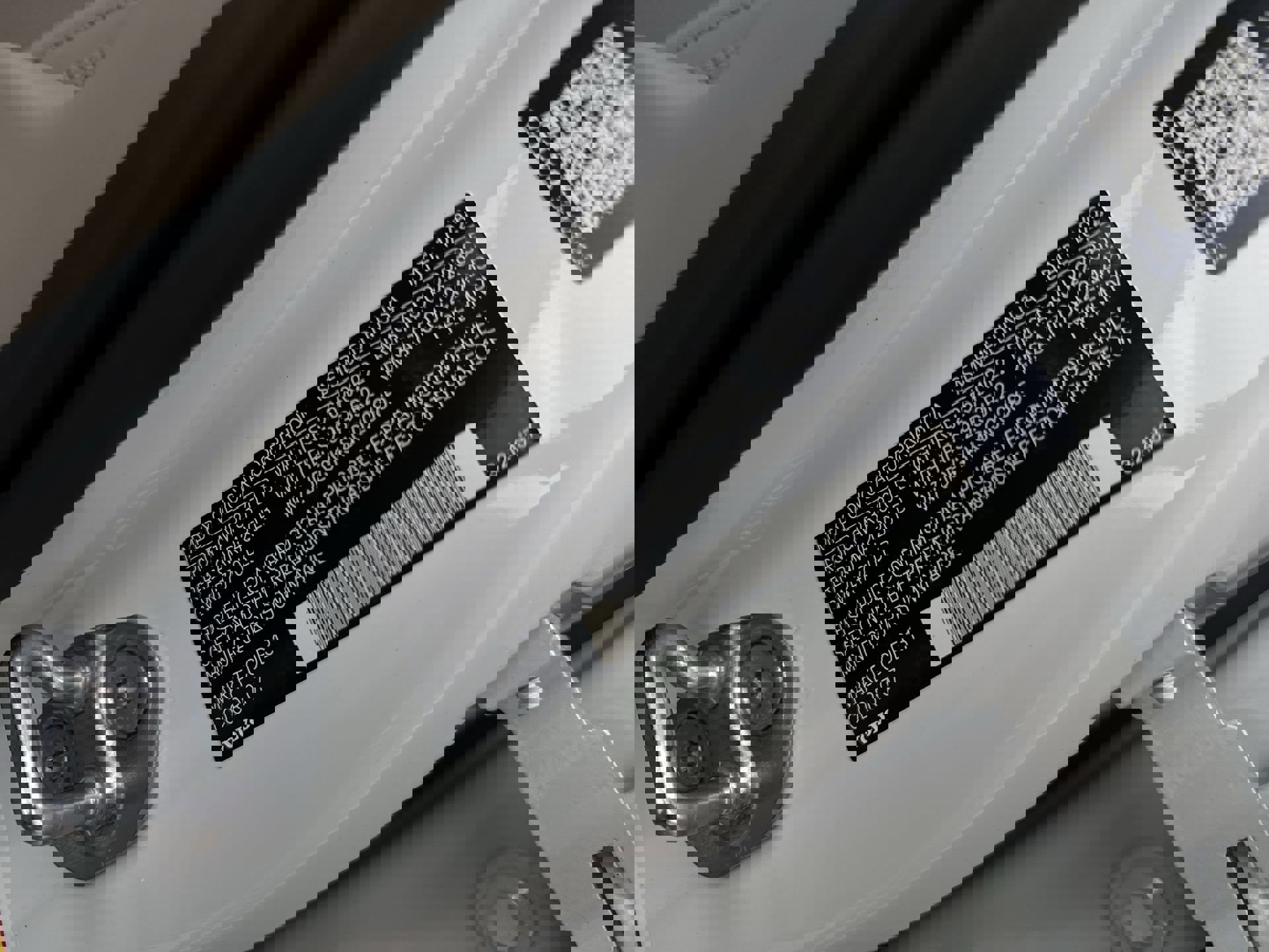 New 2025 Volvo EX90 Plus image 35