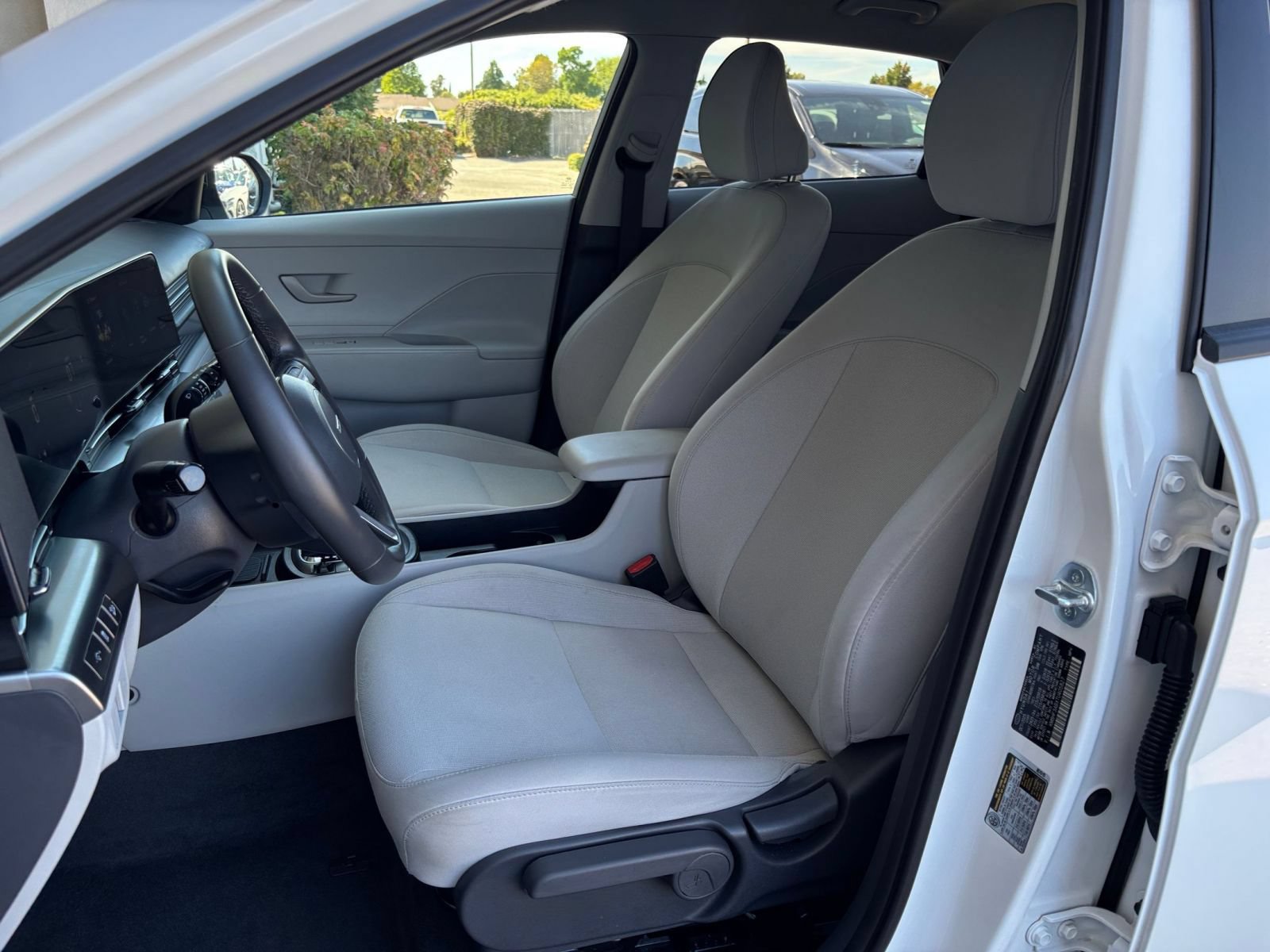 Used 2026 Hyundai Kona SEL Sport FWD image 35