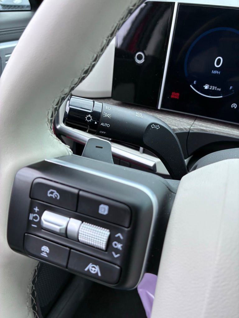 Used 2024 Hyundai Santa Fe Calligraphy image 28