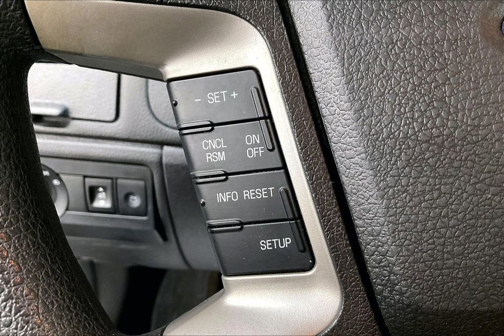 Used 2010 Ford Fusion SE image 12