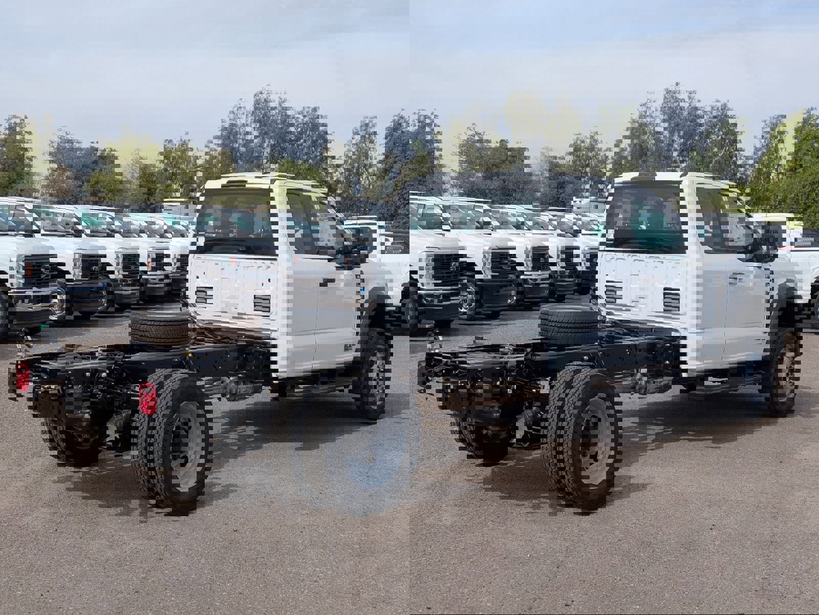 New 2026 Ford F550 4x4 Supercab Super Duty image 36