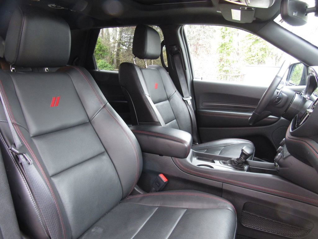Used 2025 Dodge Durango GT image 21