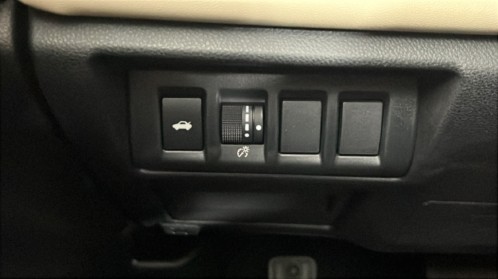 Used 2022 Subaru Legacy Limited w/ Popular Package #2 AWD/4WD image 31