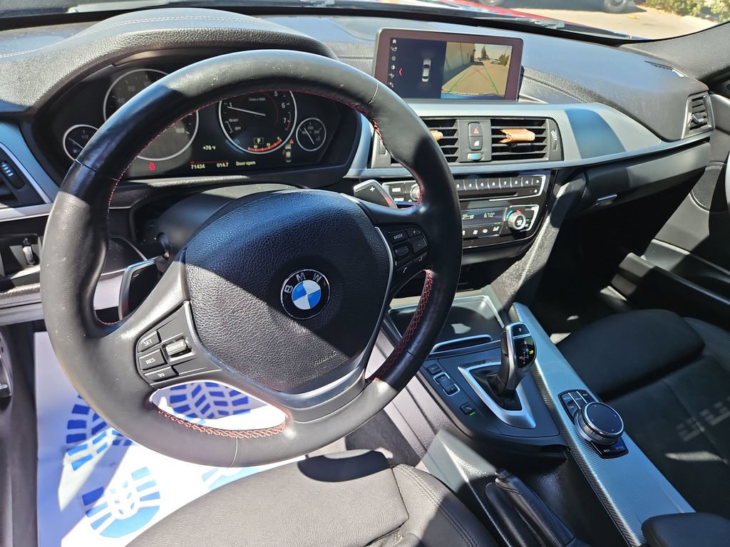 Used 2018 BMW 330i Sedan RWD image 13