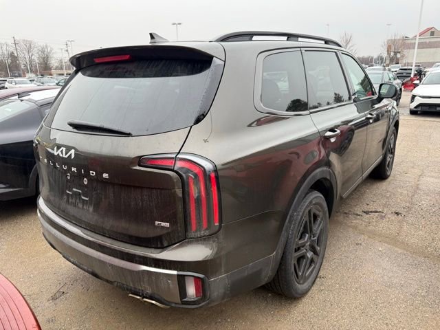Certified 2023 Kia Telluride EX X-Line image 3