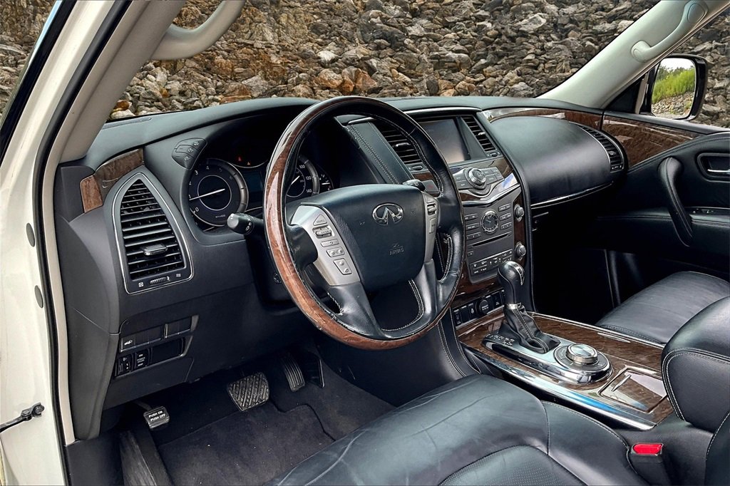Used 2017 INFINITI QX80 4WD image 13