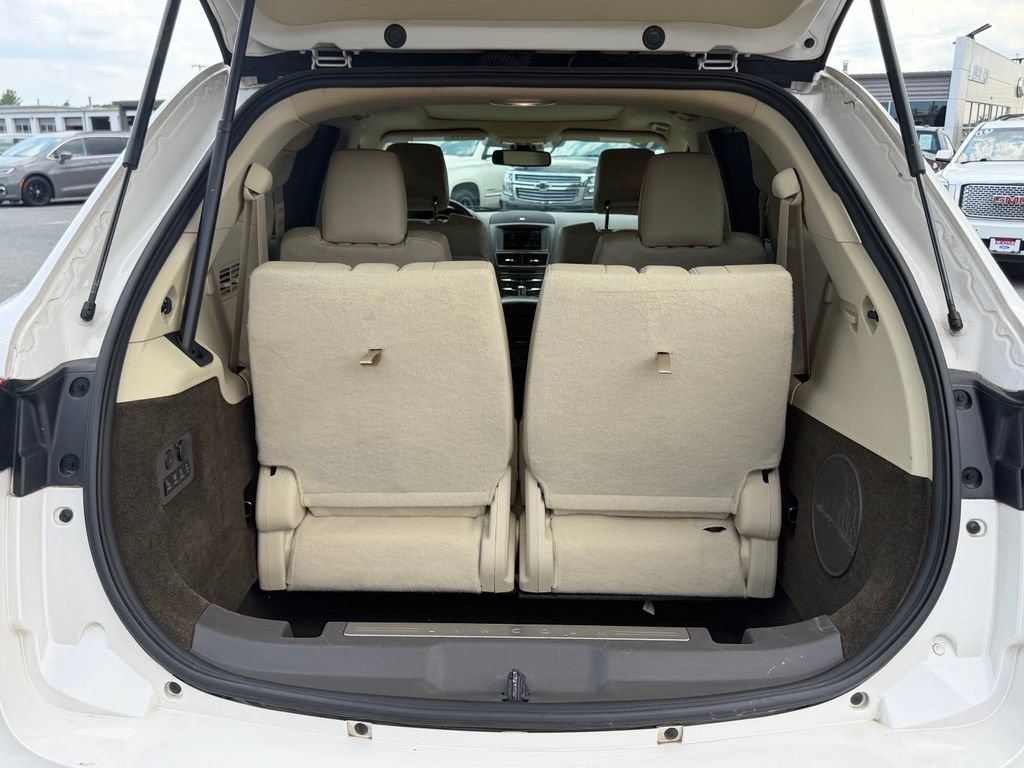Used 2015 Lincoln MKT AWD w/ Equipment Group 201A image 5