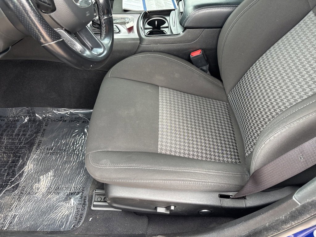 Certified 2022 Dodge Charger R/T w/ Blacktop Package image 15