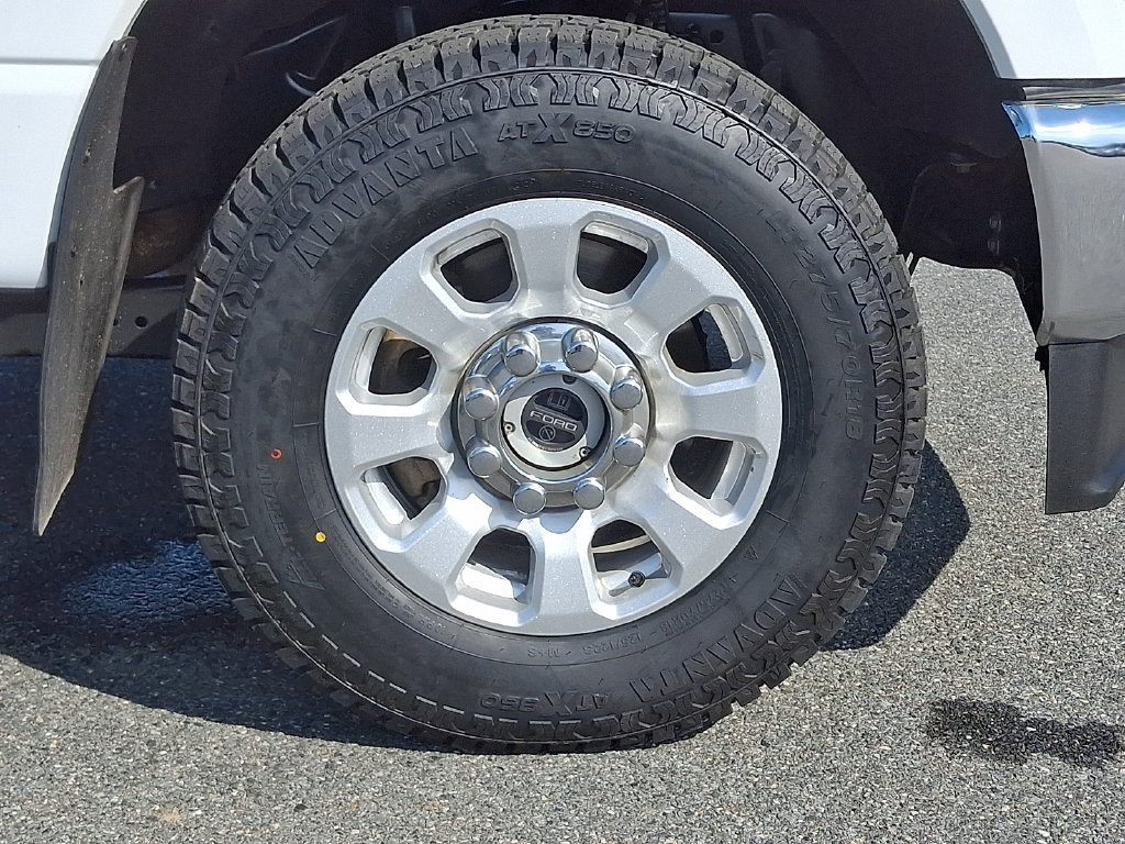 Used 2024 Ford F250 XLT w/ FX4 Off-Road Package AWD/4WD image 8