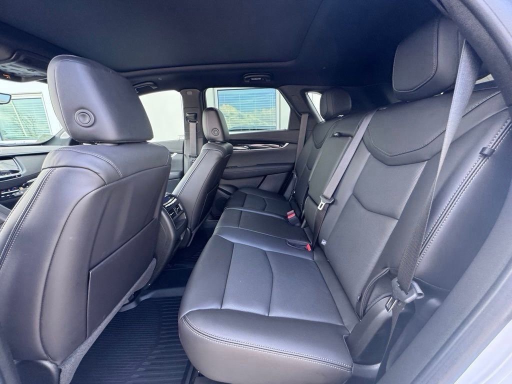 New 2026 Cadillac XT5 Premium Luxury w/ LPO, Floor Liner Package FWD image 18