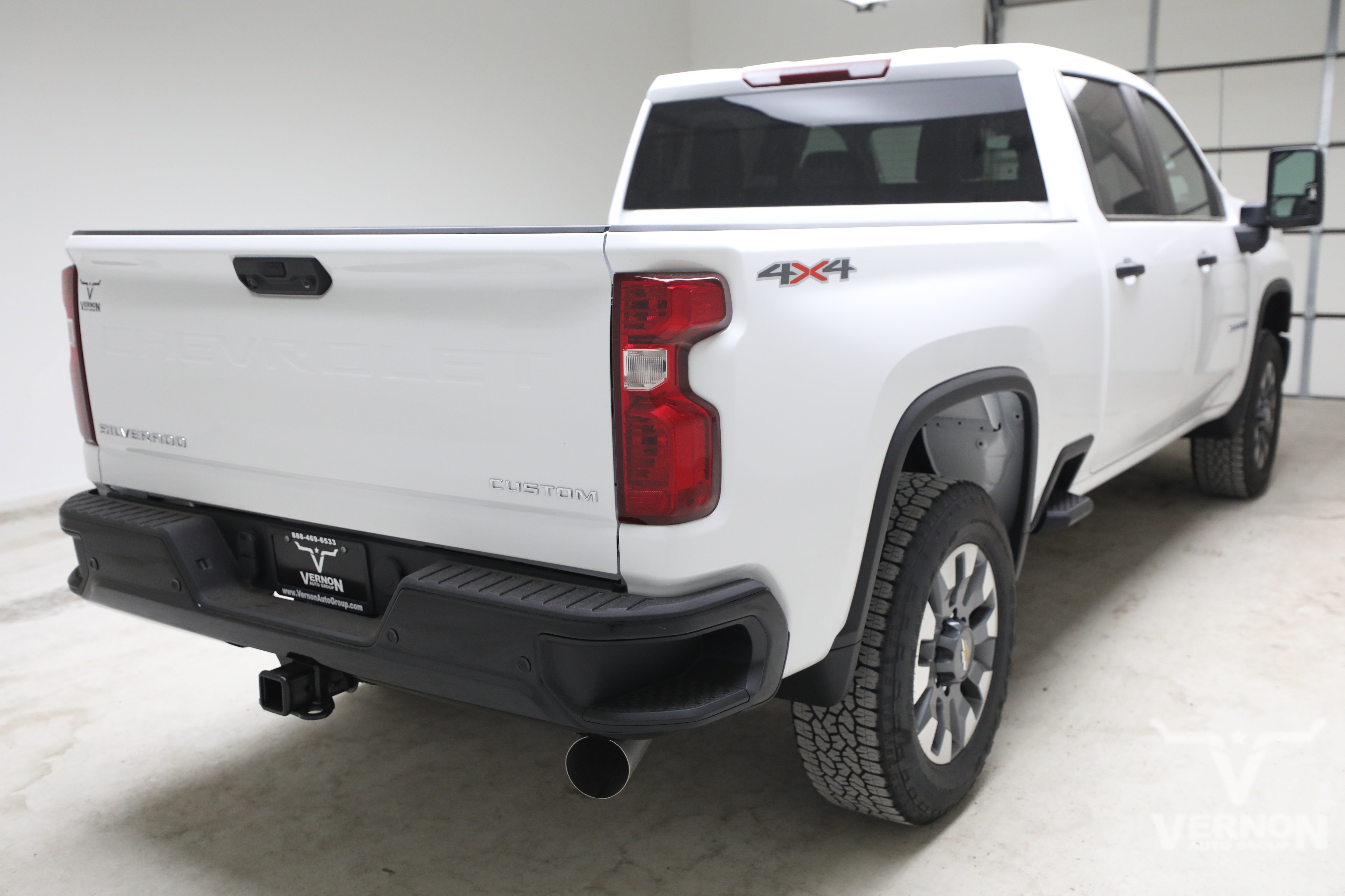 New 2026 Chevrolet Silverado 2500 Custom w/ Custom Value Package AWD/4WD image 5