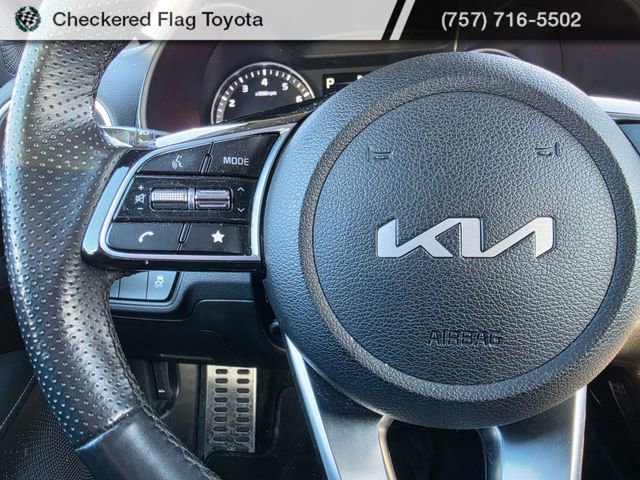 Used 2023 Kia Forte GT-Line w/ GT-Line Technology Package image 13