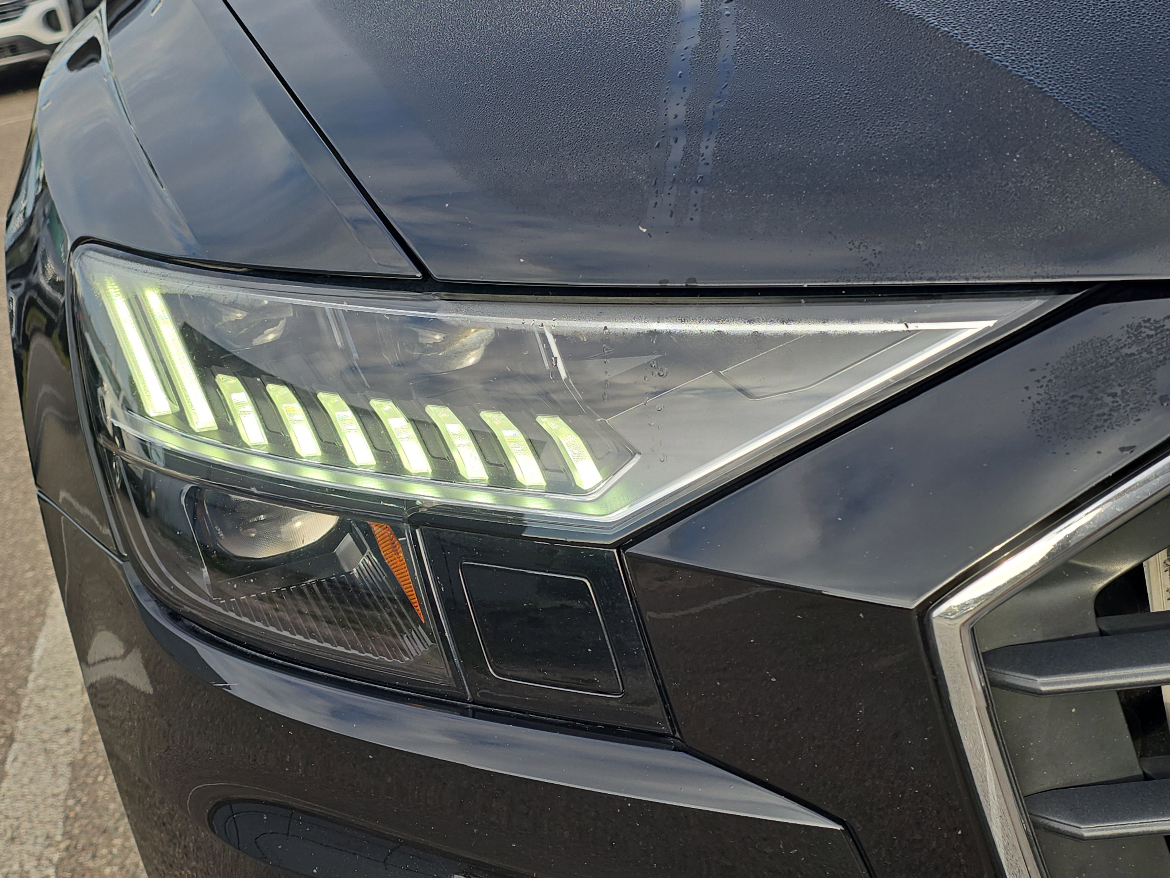 Used 2023 Audi Q8 Prestige image 6