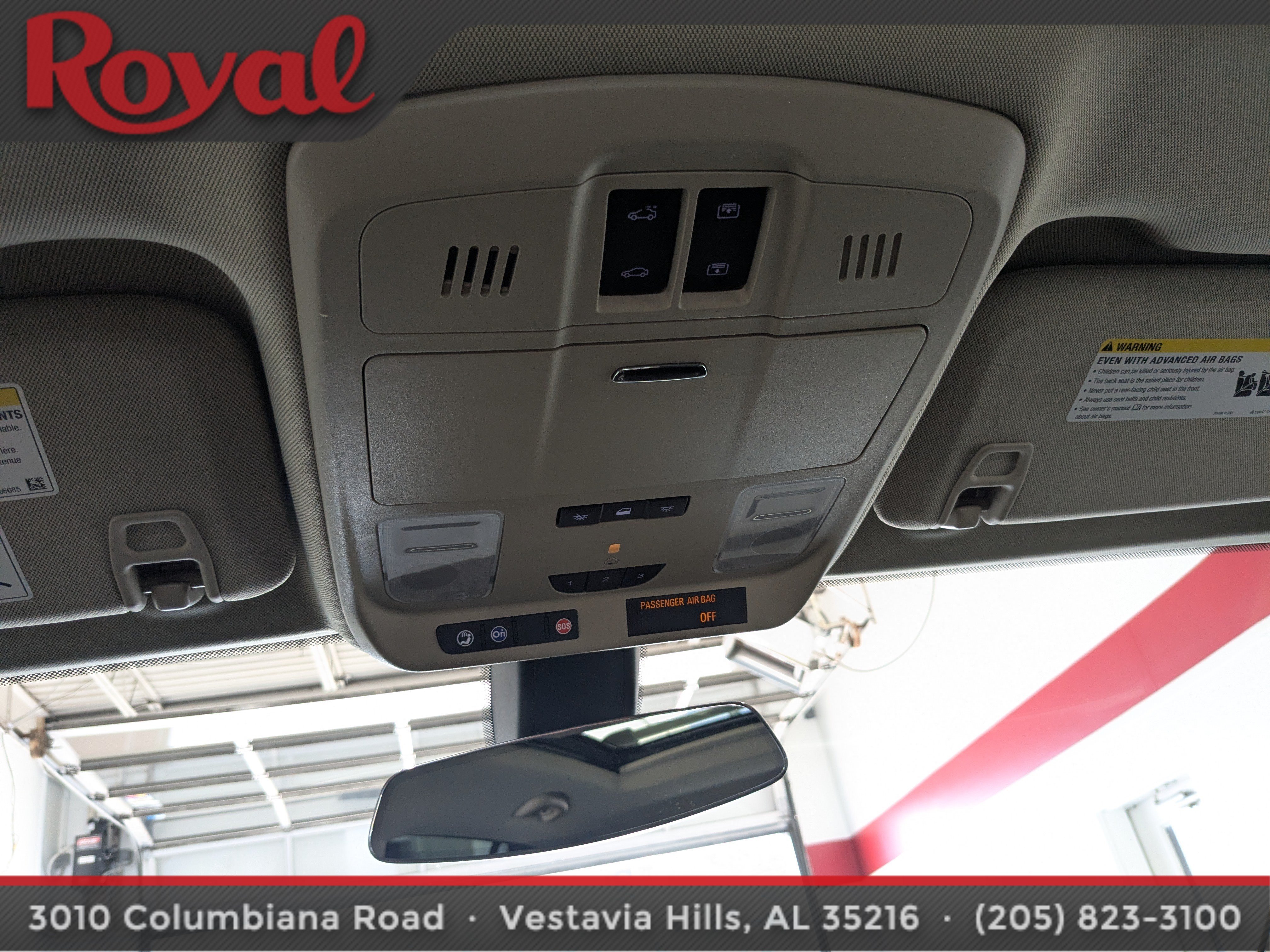 Used 2017 Buick Envision Essence FWD image 22