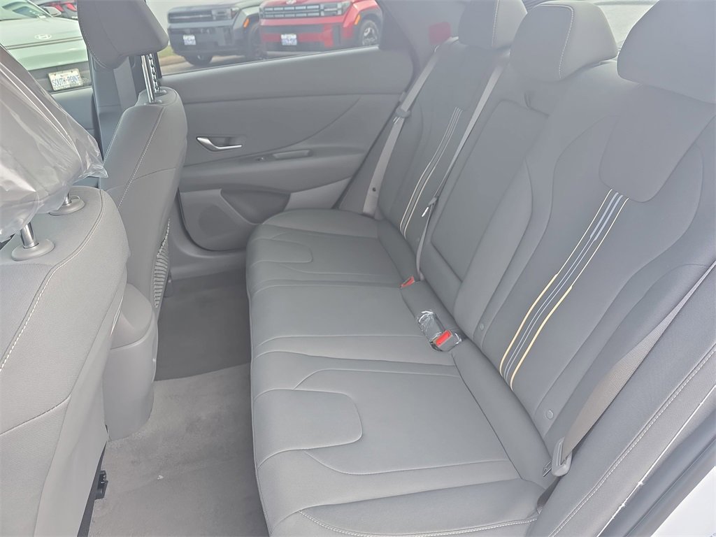 New 2026 Hyundai Elantra SEL Sport image 13
