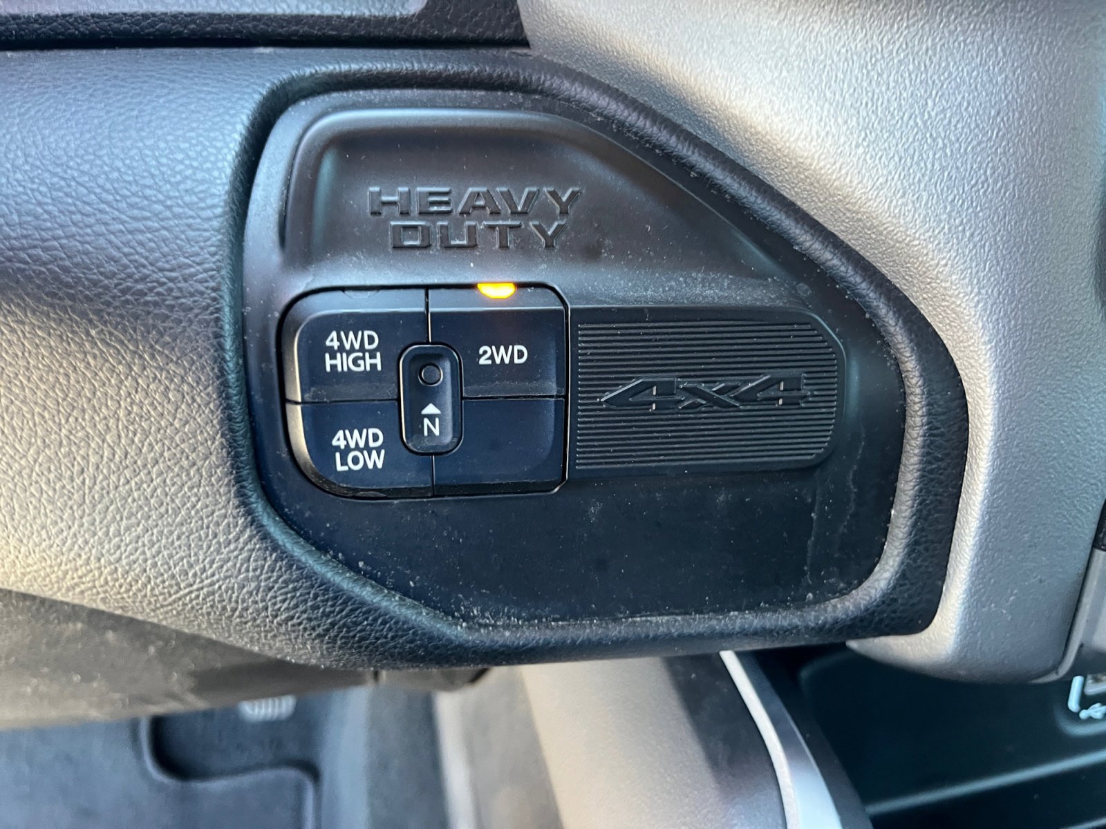 Used 2024 RAM 3500 Big Horn image 31