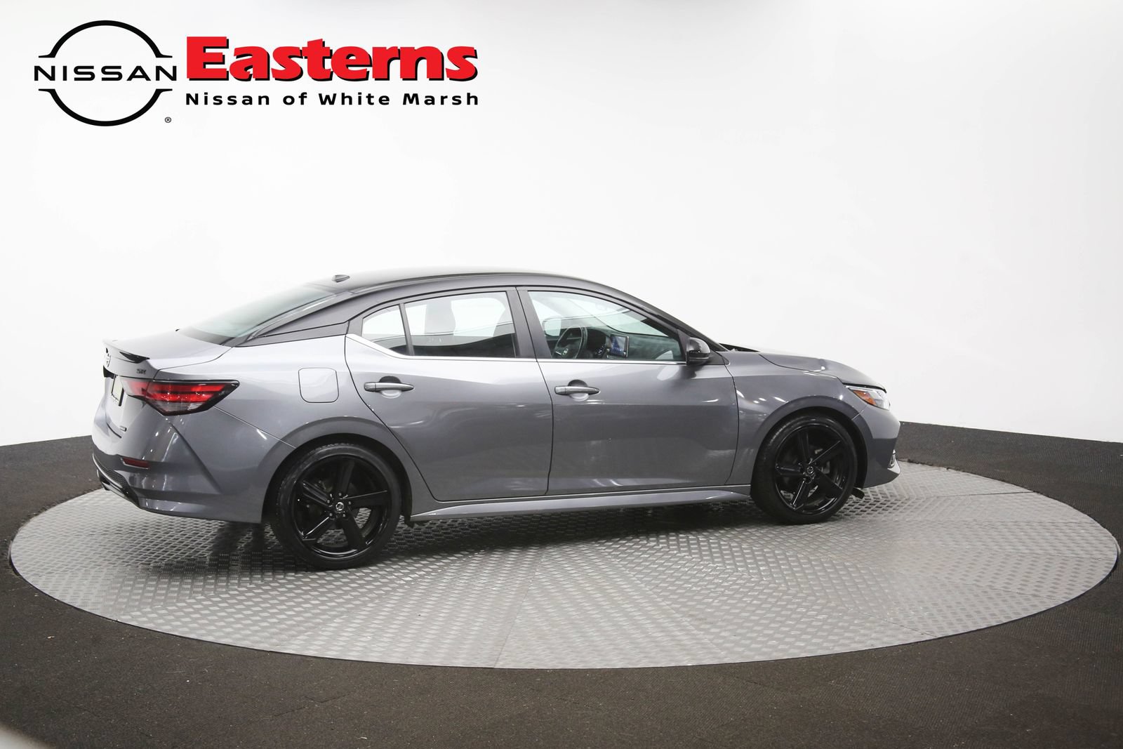 Used 2023 Nissan Sentra SR w/ Midnight Edition Package FWD image 40