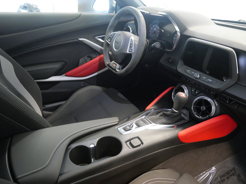 Used 2021 Chevrolet Camaro SS RWD image 16
