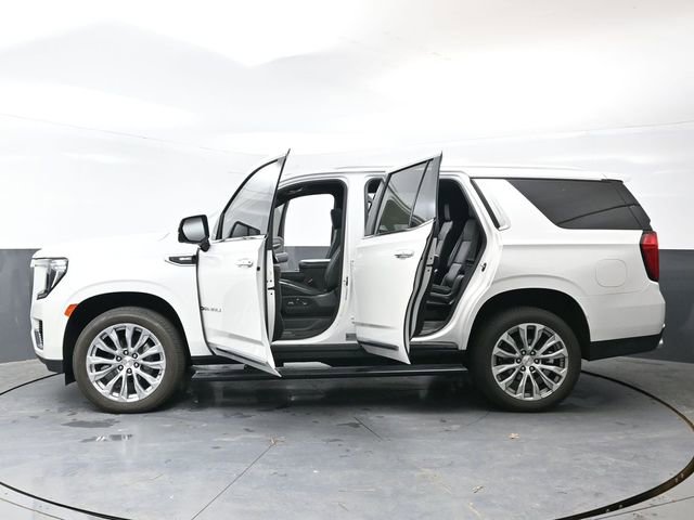 Used 2021 GMC Yukon Denali w/ Denali Premium Package AWD/4WD image 64