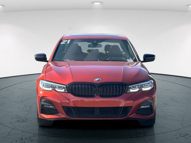 Used 2021 BMW 330i xDrive Sedan w/ M Sport Package AWD/4WD image 9