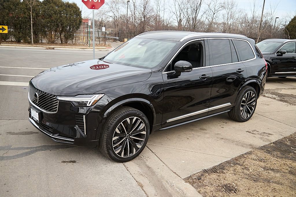New 2026 Volvo XC90 T8 Ultra w/ Protection Package AWD/4WD image 6