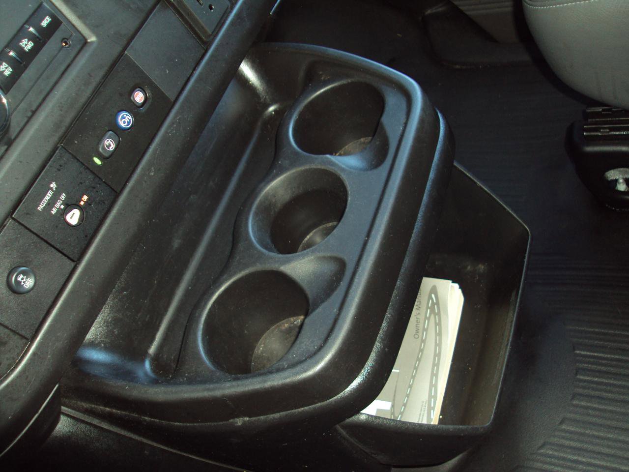 Used 2019 Chevrolet Express 3500 LS RWD image 23