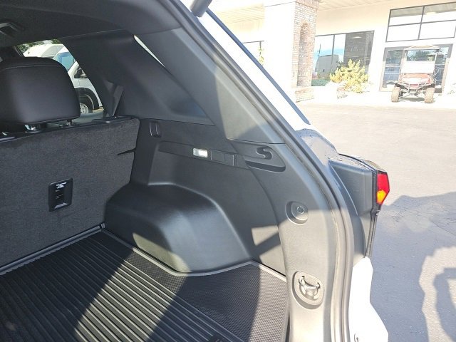 New 2026 GMC Terrain AT4 w/ LPO, Floor Liner Package image 13