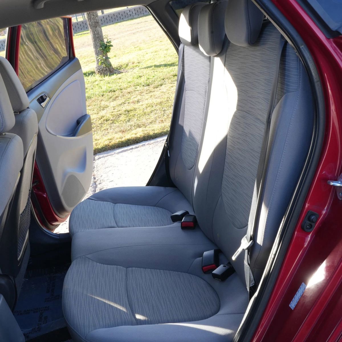 Used 2015 Hyundai Accent GS image 5