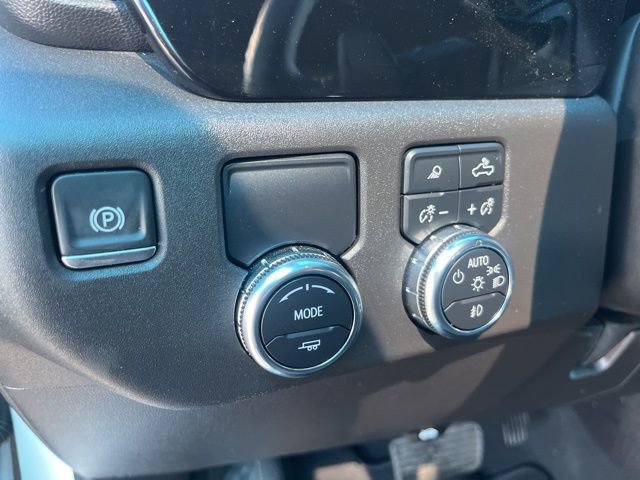 Used 2024 GMC Sierra 1500 Elevation w/ Preferred Package image 14