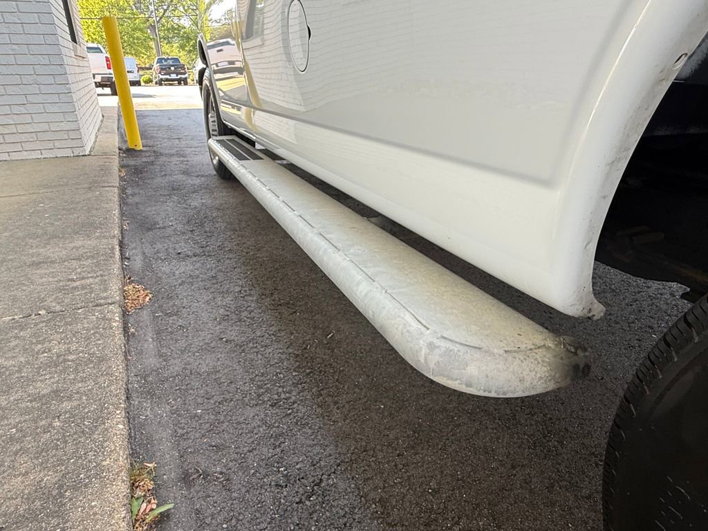 Used 2024 Chevrolet Express 2500 w/ Driver Convenience Package image 21