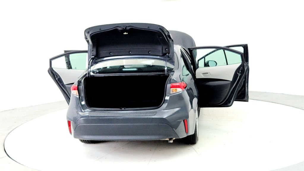 Certified 2025 Toyota Corolla LE w/ Convenience Package FWD image 11