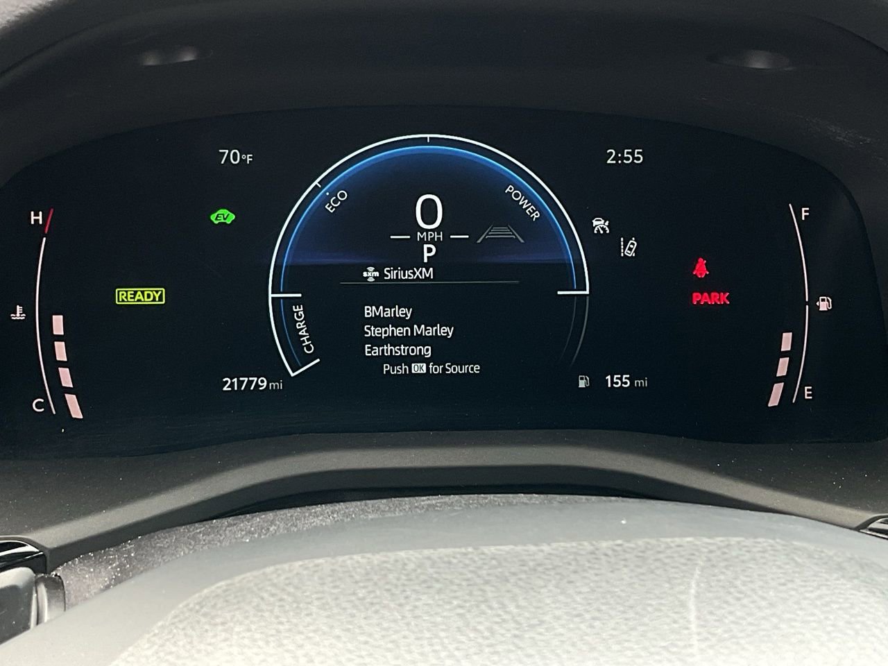 Used 2025 Toyota Camry SE image 21