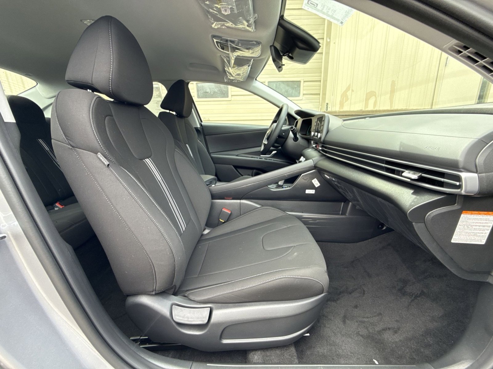 New 2026 Hyundai Elantra Blue image 25