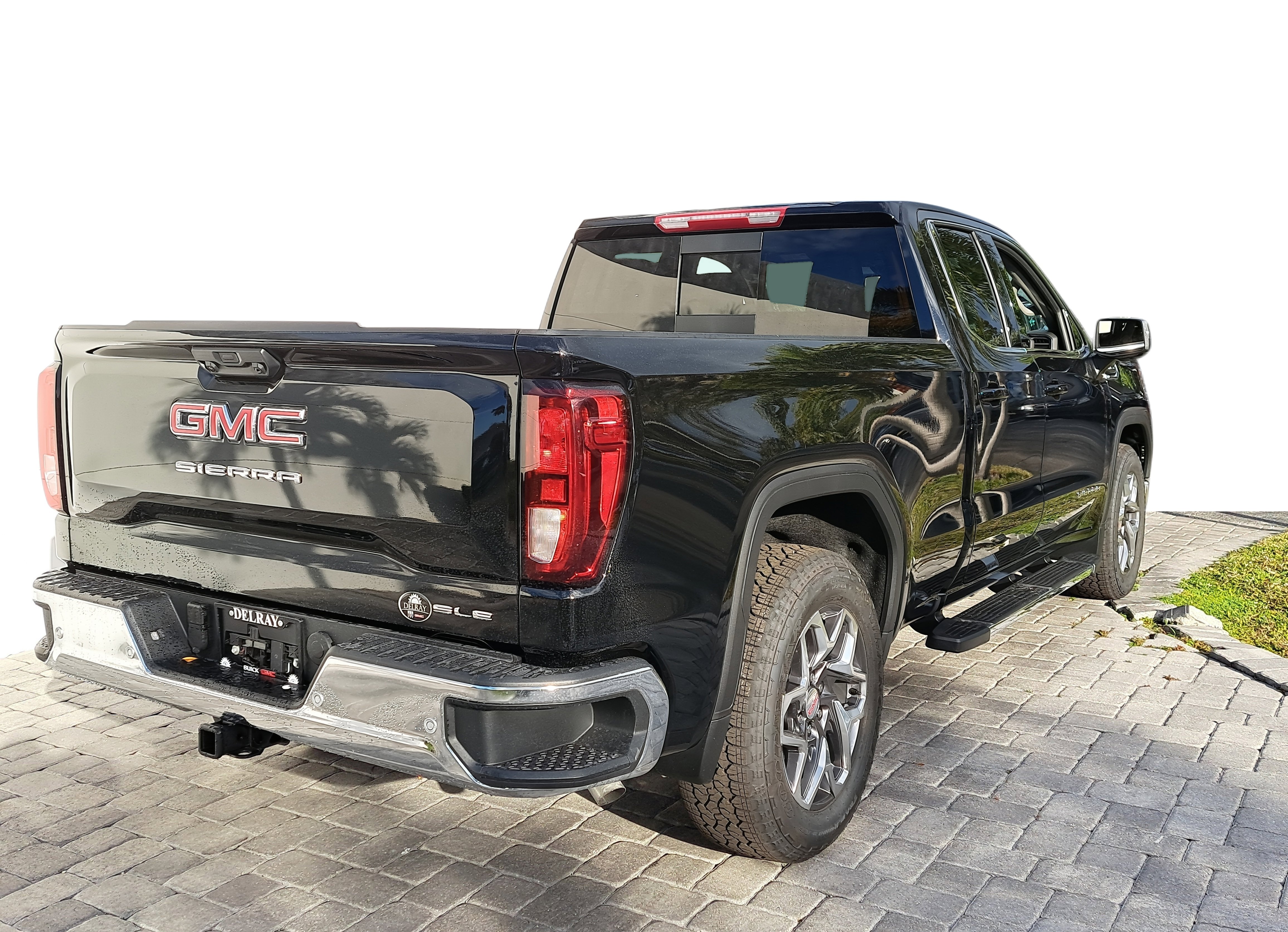 New 2026 GMC Sierra 1500 SLE w/ Preferred Package image 6