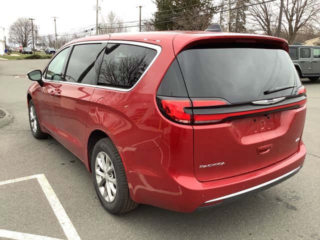 New 2026 Chrysler Pacifica Select image 6