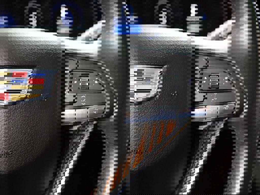 Used 2023 Cadillac Escalade Premium Luxury image 29