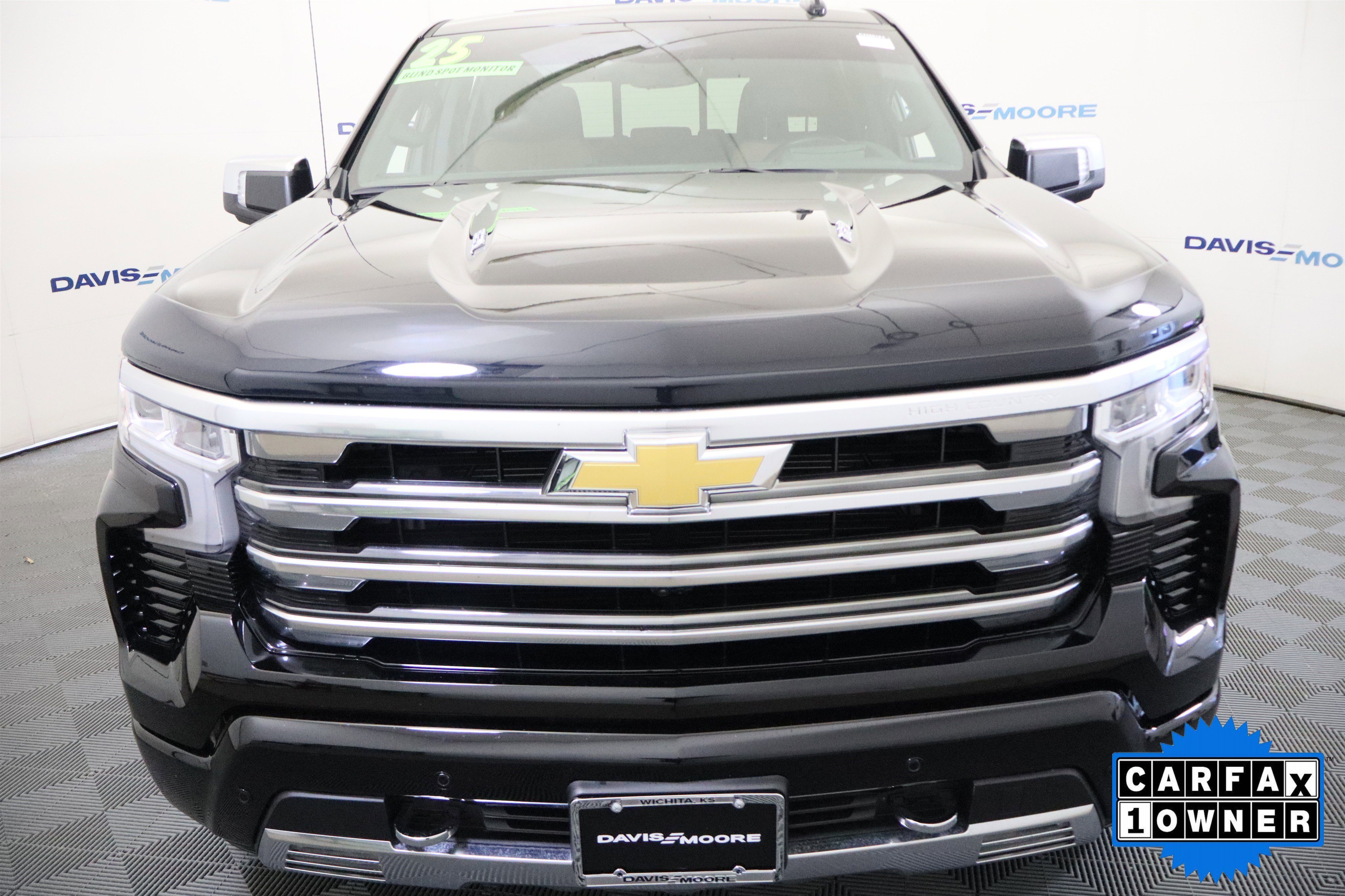 Used 2025 Chevrolet Silverado 1500 High Country w/ High Country Premium Package image 14