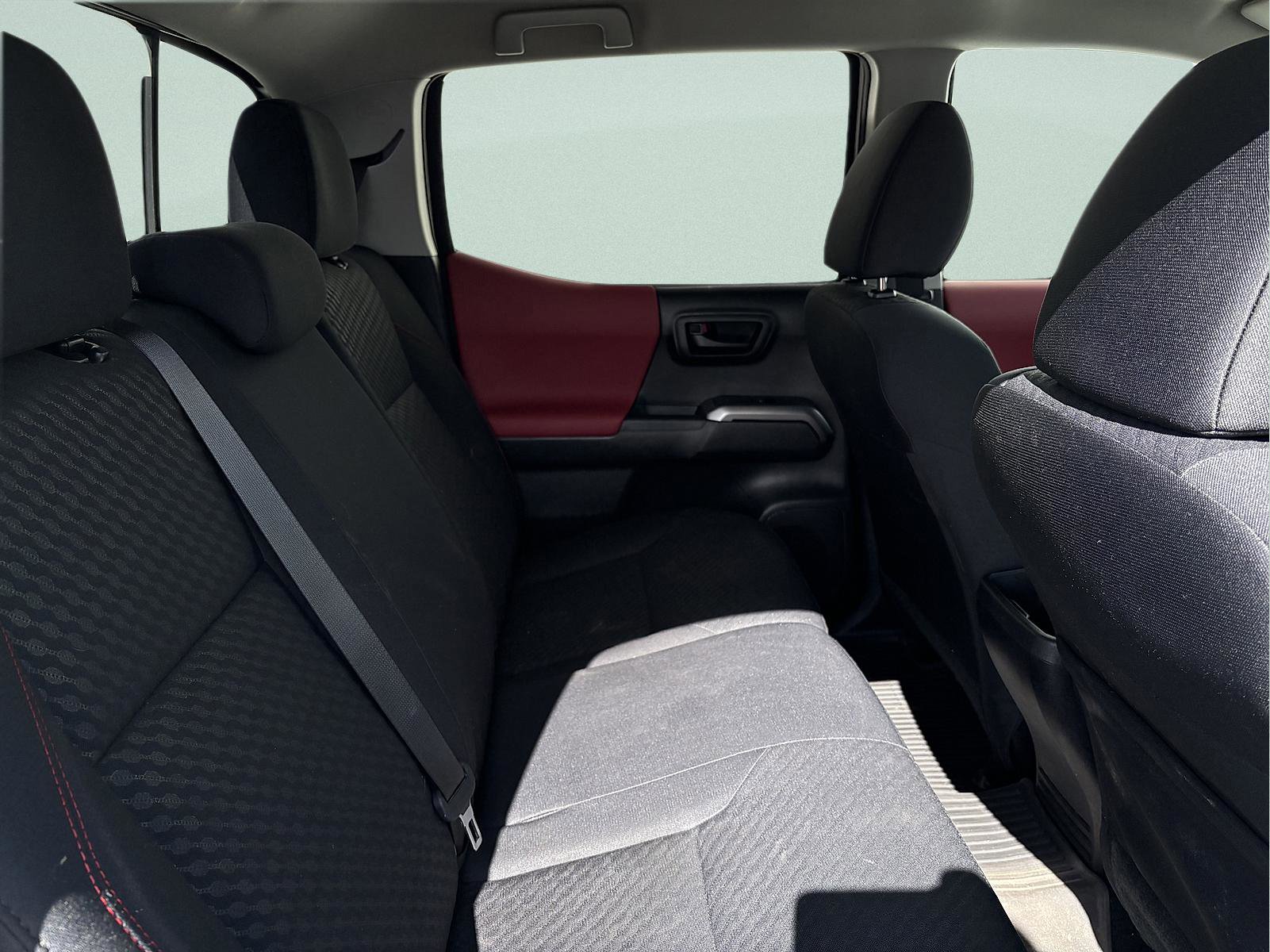 Used 2023 Toyota Tacoma SR5 w/ Black Out Package (TMS) image 28