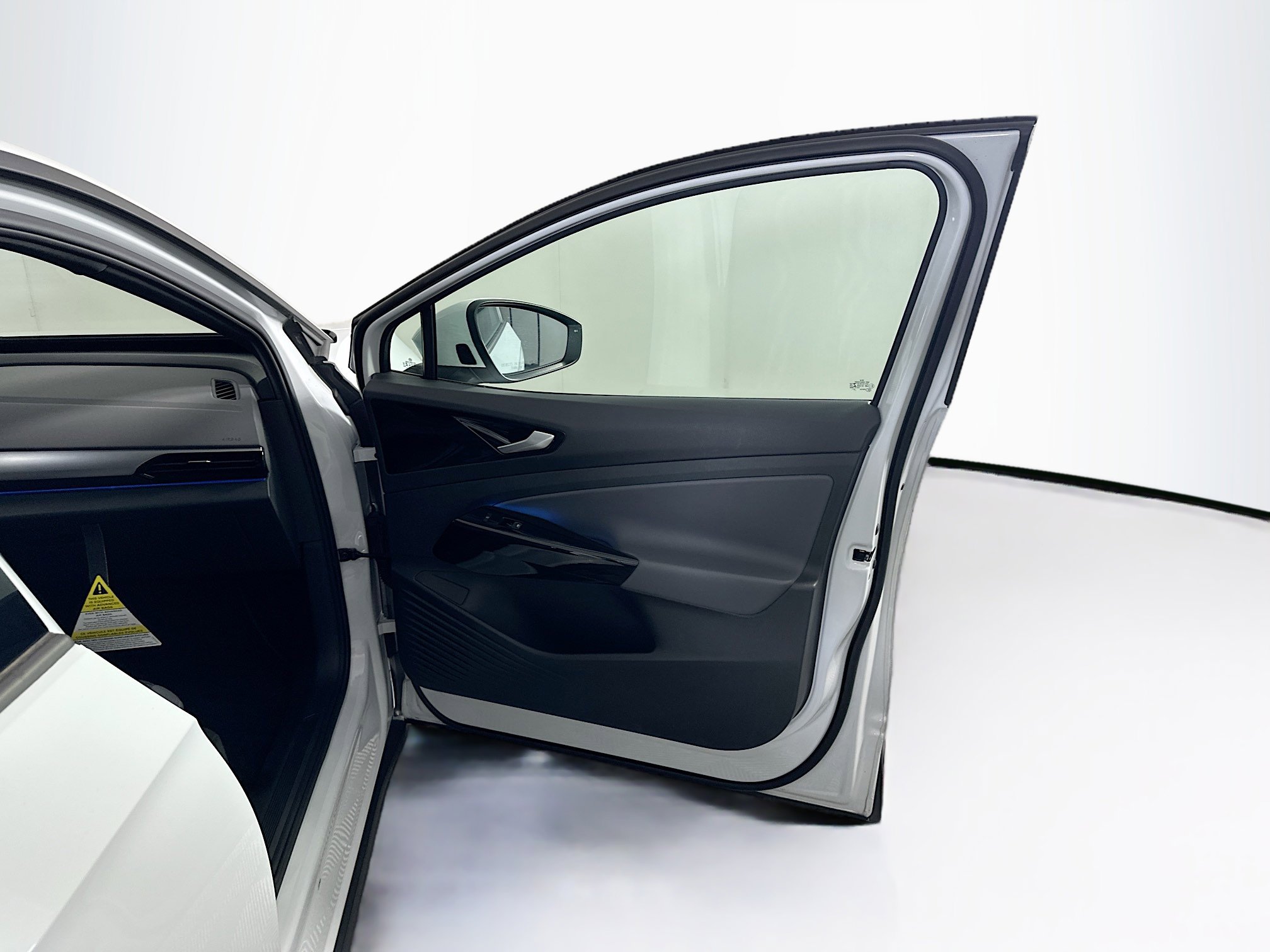 Used 2022 Volkswagen ID.4 Pro RWD image 31