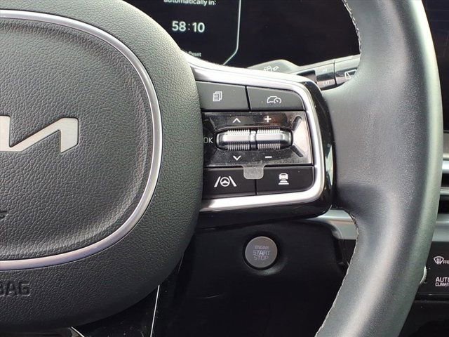 Used 2025 Kia Sorento SX image 20